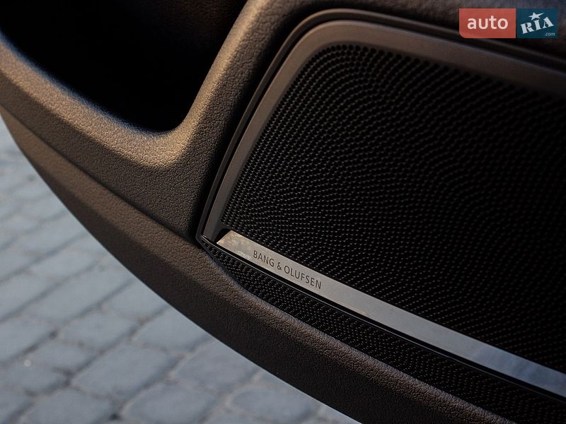 Седан Audi A6 2019 в Нововолинську