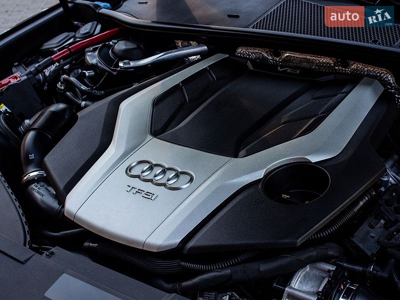 Седан Audi A6 2019 в Нововолинську
