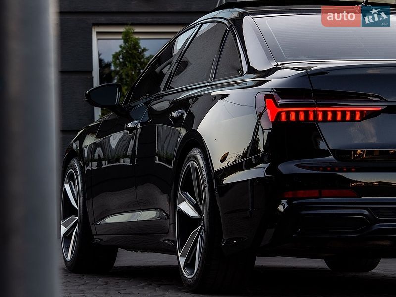 Седан Audi A6 2019 в Нововолинську