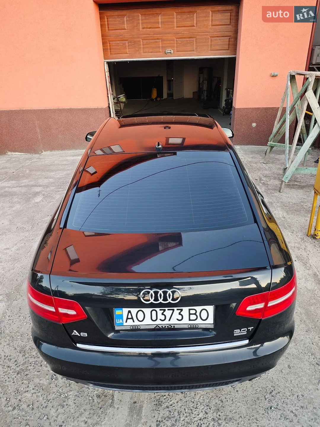 Audi A6 2010 VIN WAUKGAFB1BN007058 фото оголошення 3 з 12