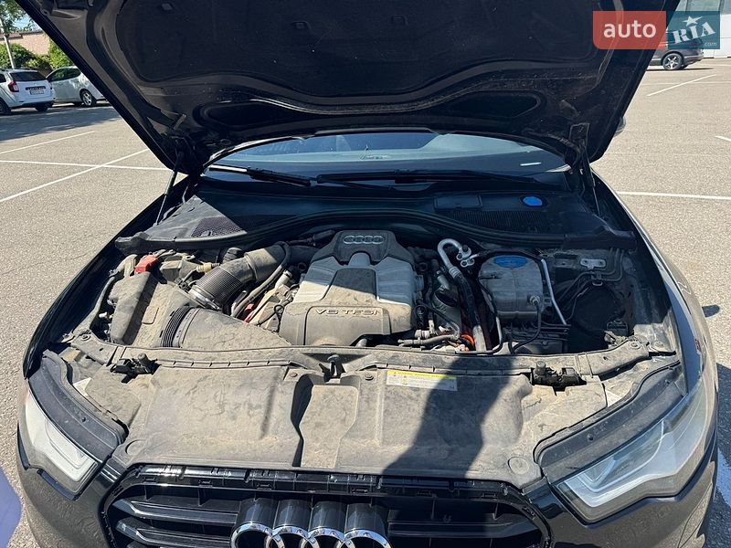 Седан Audi A6 2012 в Измаиле