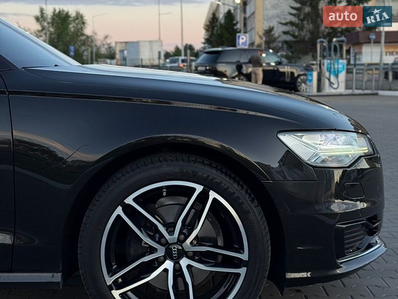 Седан Audi A6 2015 в Киеве