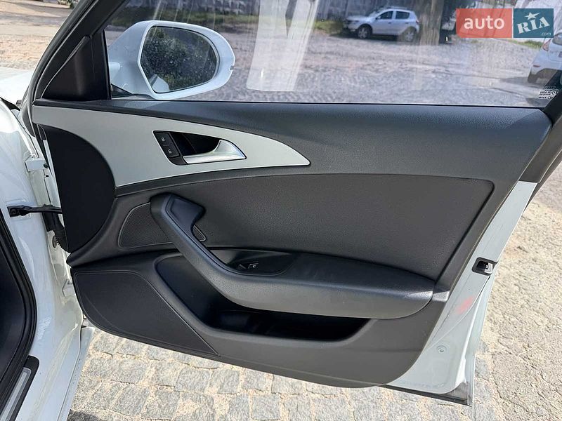 Универсал Audi A6 2011 в Киеве