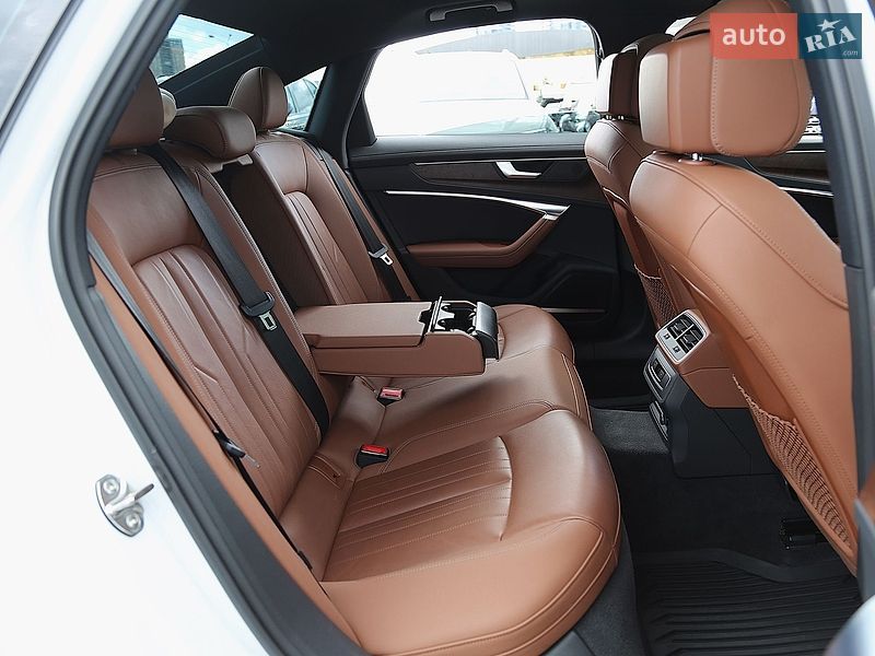 Седан Audi A6 2020 в Киеве