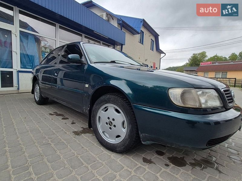 Седан Audi A6 1995 в Кременце