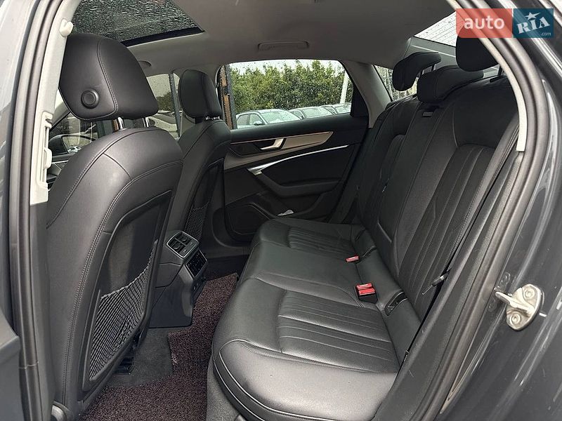 Седан Audi A6 2022 в Львове
