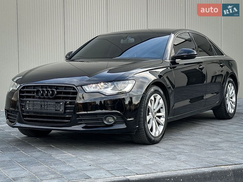 Седан Audi A6 2011 в Ужгороде