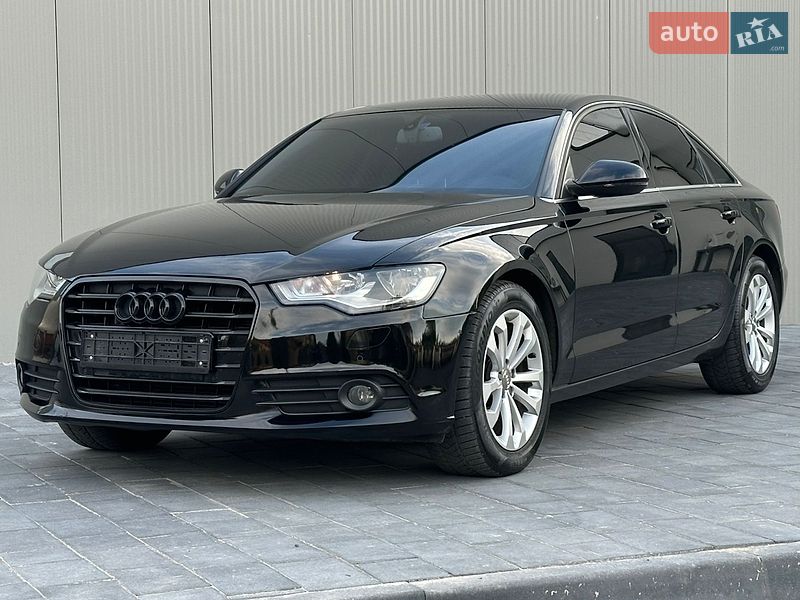 Седан Audi A6 2011 в Ужгороде