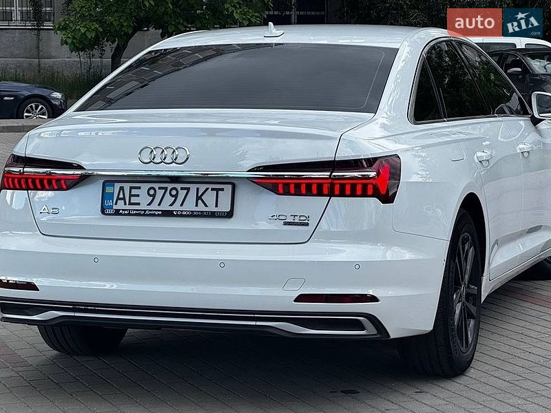 Седан Audi A6 2023 в Дніпрі