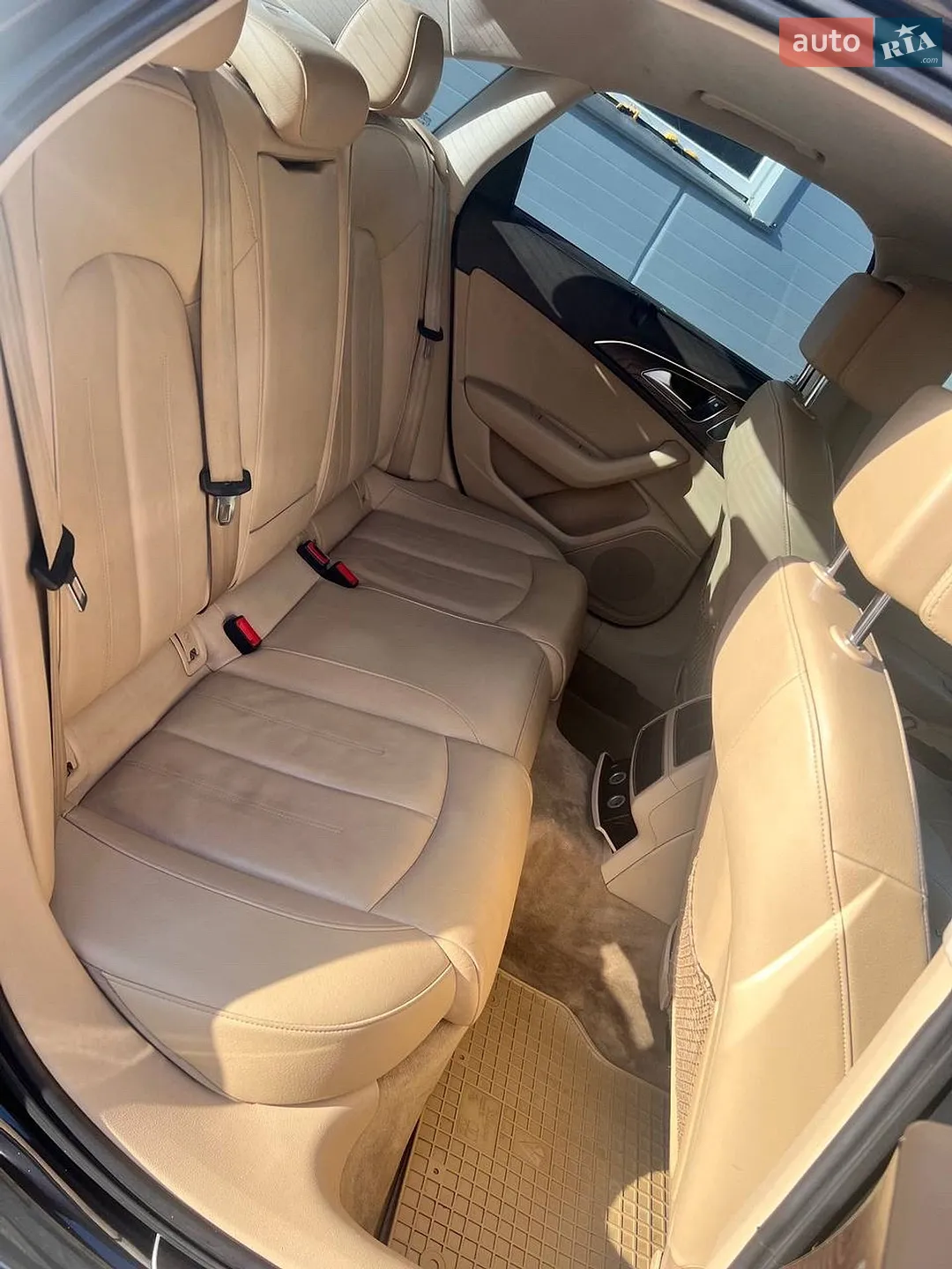 2012 Audi A6 - мініатюра 25