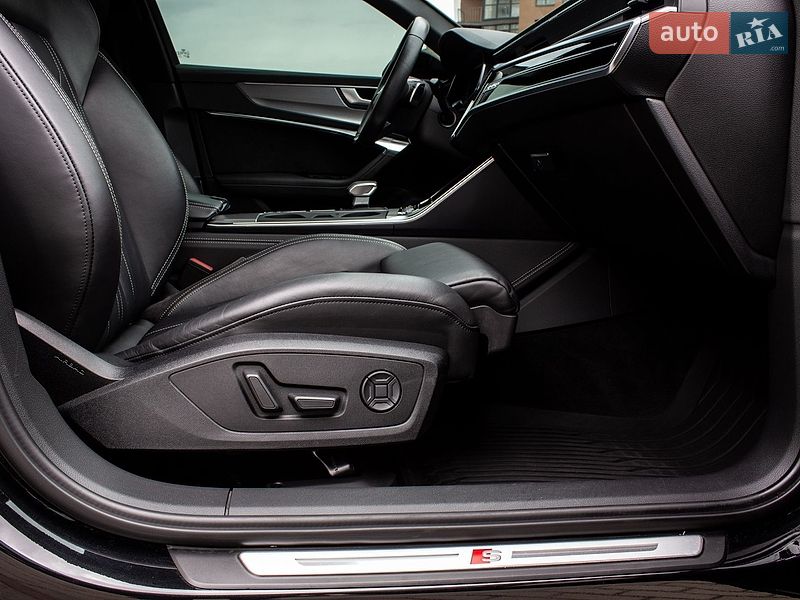 Седан Audi A6 2018 в Львові