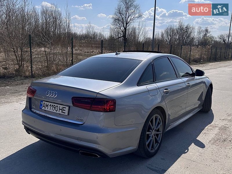 Седан Audi A6 2015 в Коростене