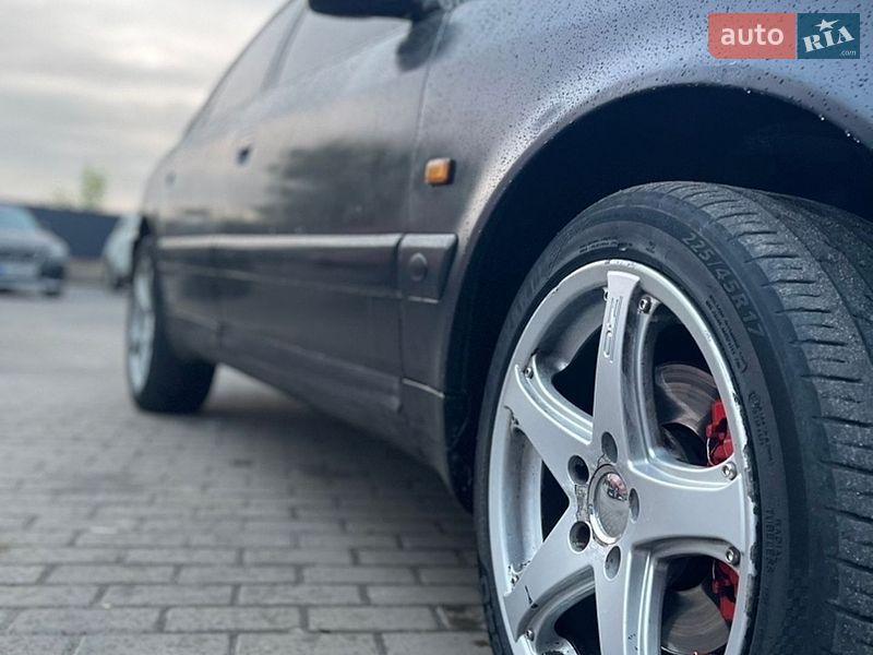 Седан Audi A6 1996 в Киеве