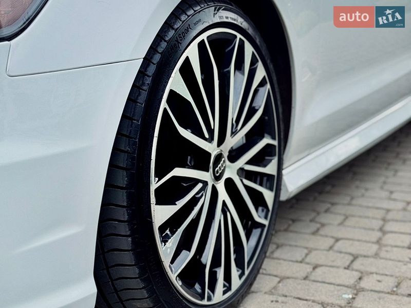 Седан Audi A6 2017 в Ивано-Франковске