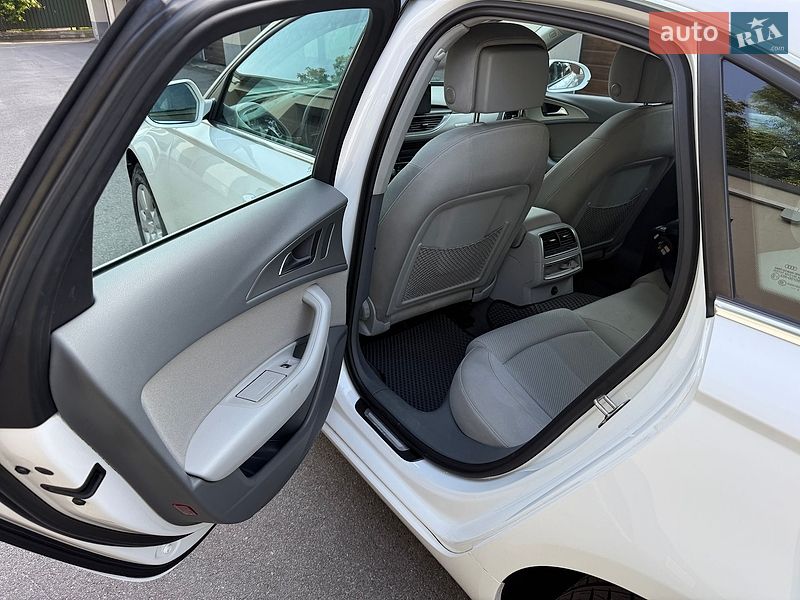 Седан Audi A6 2012 в Житомирі