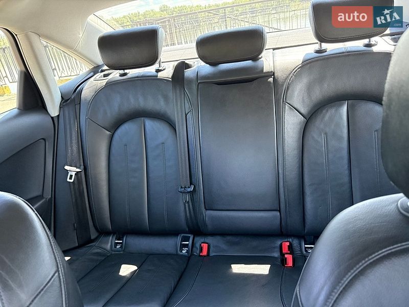 Седан Audi A6 2013 в Кременчуге