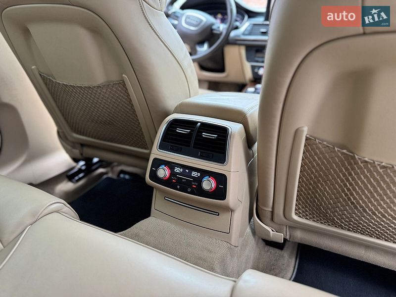 Універсал Audi A6 2012 в Рівному