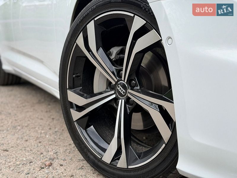 Седан Audi A6 2022 в Белой Церкви