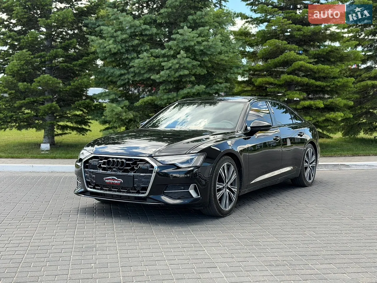 2021 Mercedes-Benz GLB - мініатюра 39