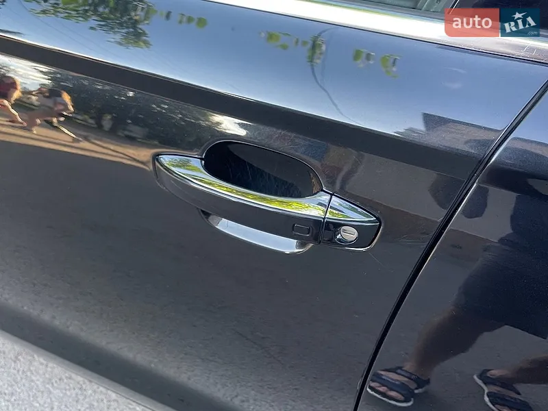 Audi A6 2013 VIN WAUZZZ4G2EN047188 фото оголошення 11 з 77