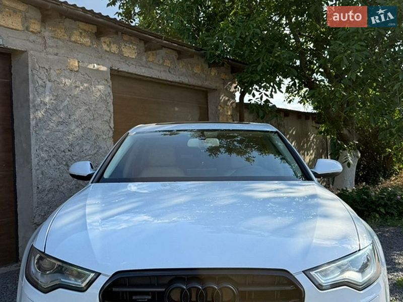 Седан Audi A6 2013 в Бахмаче