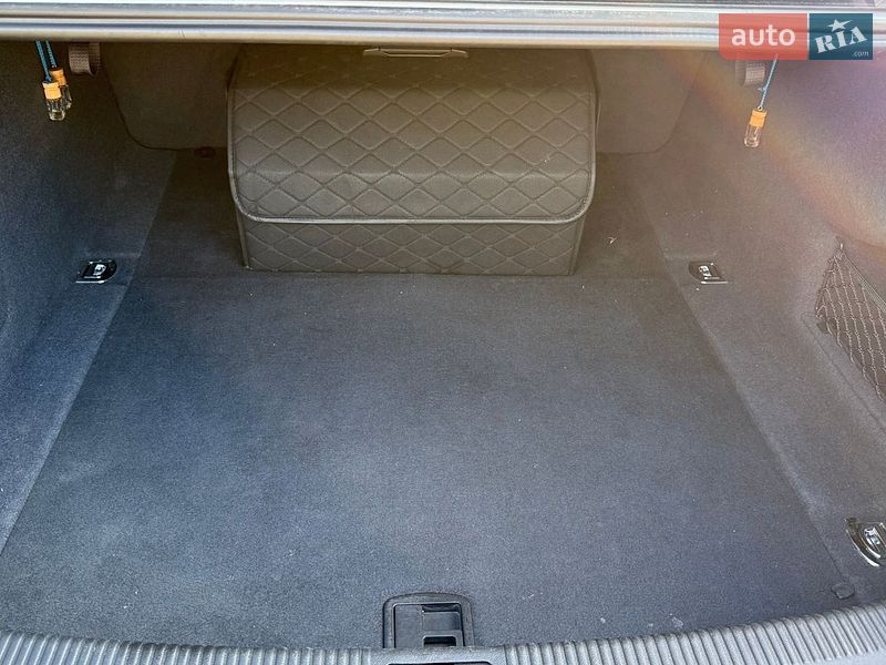 Седан Audi A6 2013 в Бахмаче