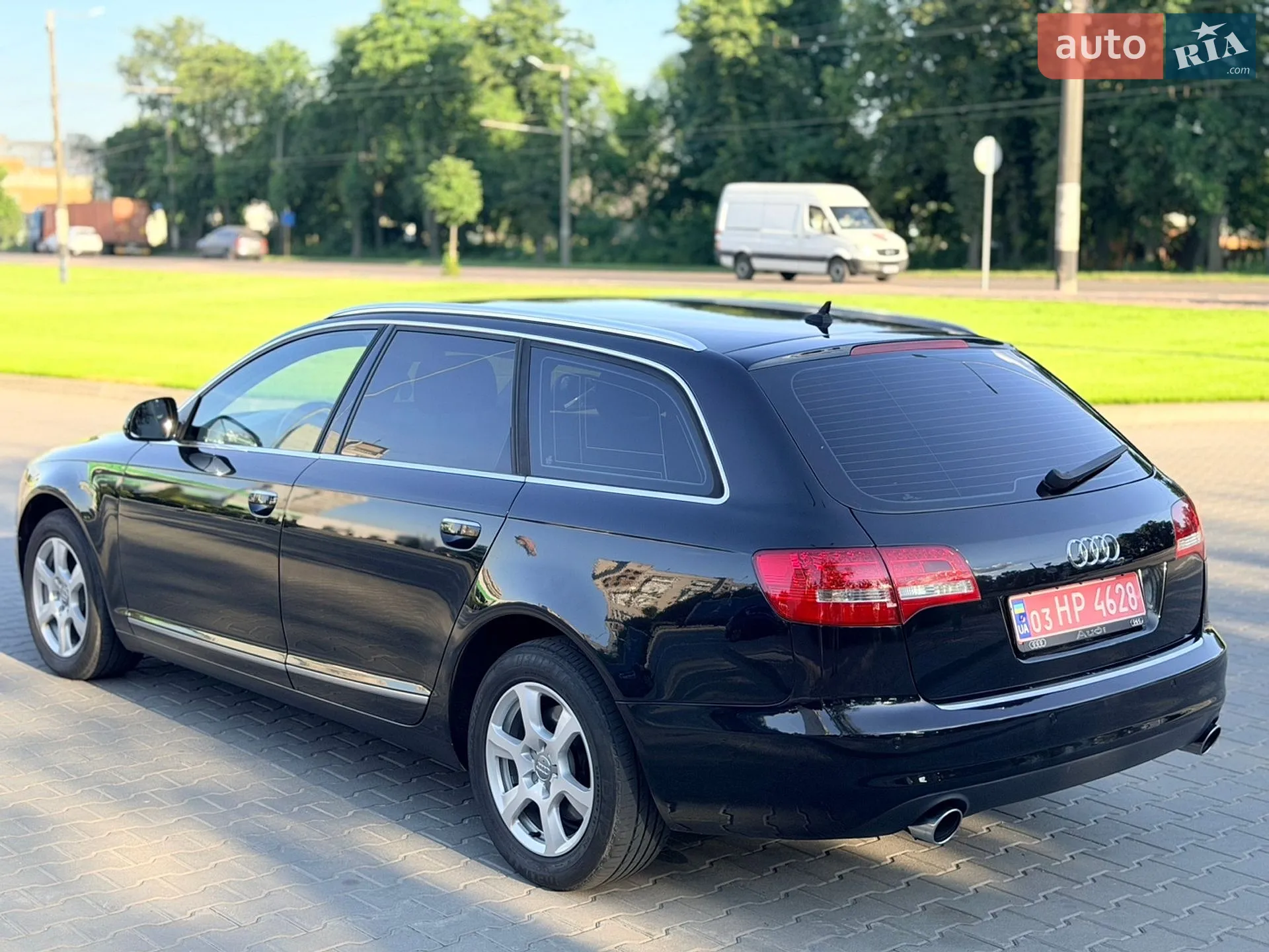 2010 Audi A6 - мініатюра 8