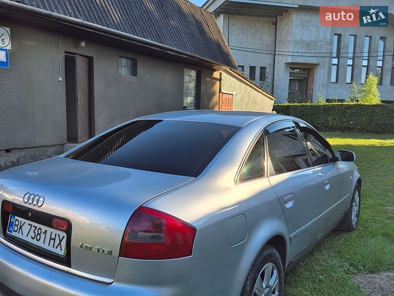 Седан Audi A6 2002 в Костополе