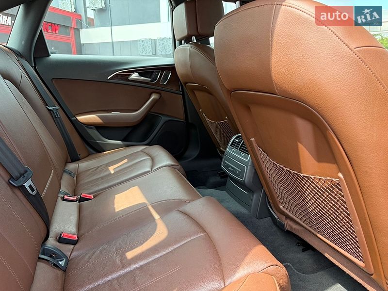Седан Audi A6 2016 в Рівному