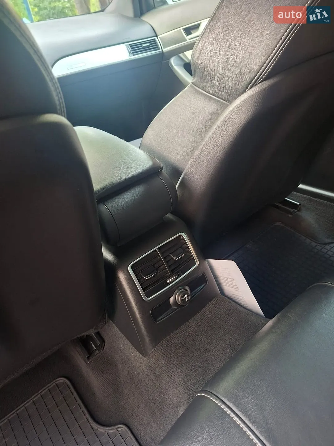 2010 Audi A6 - мініатюра 4