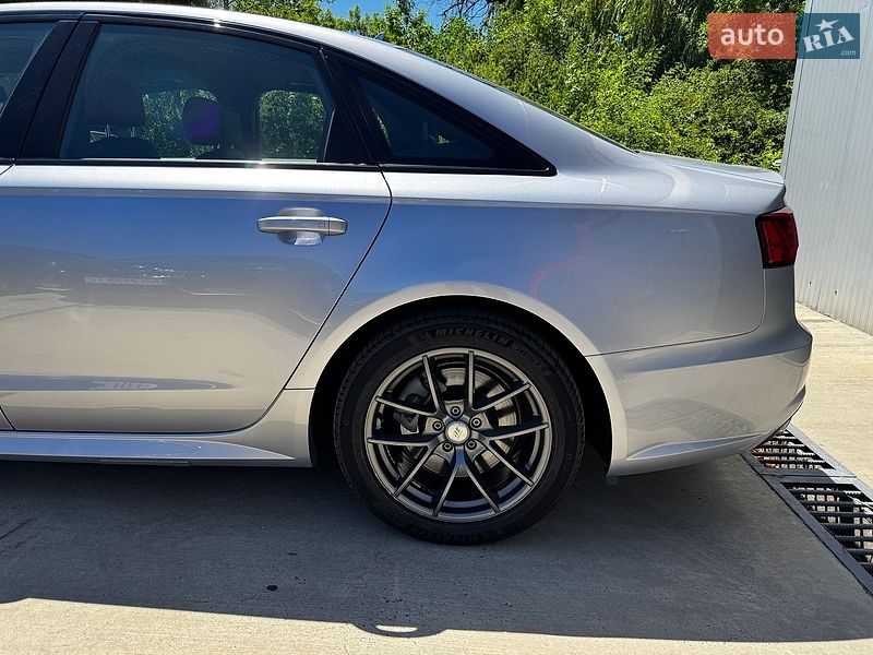 Седан Audi A6 2016 в Ужгороді