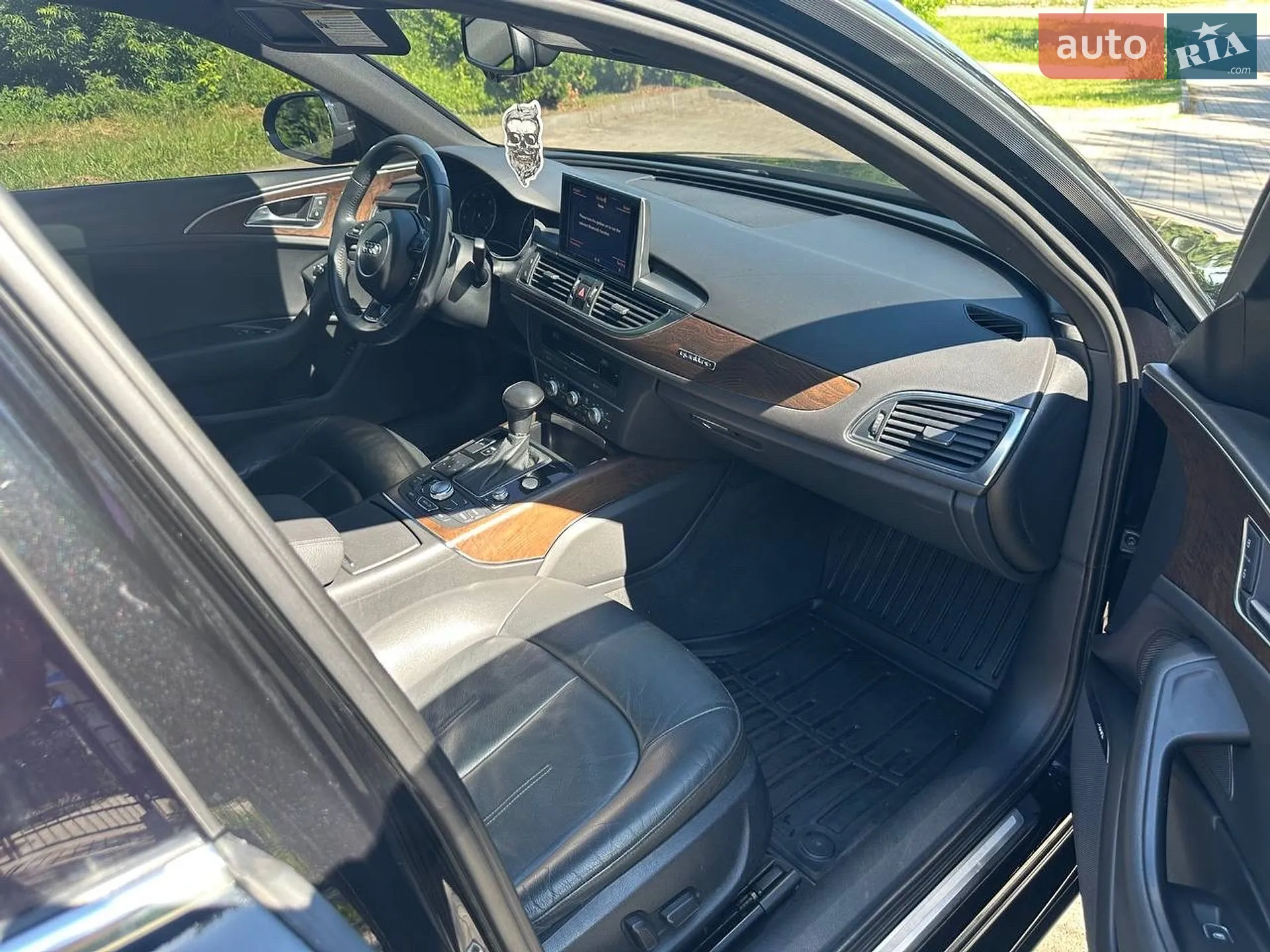 Audi A6 2013 VIN WAUFGAFC3EN035037 фото оголошення 23 з 26