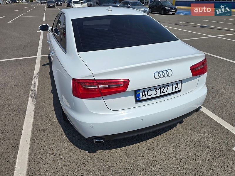 Седан Audi A6 2014 в Луцьку