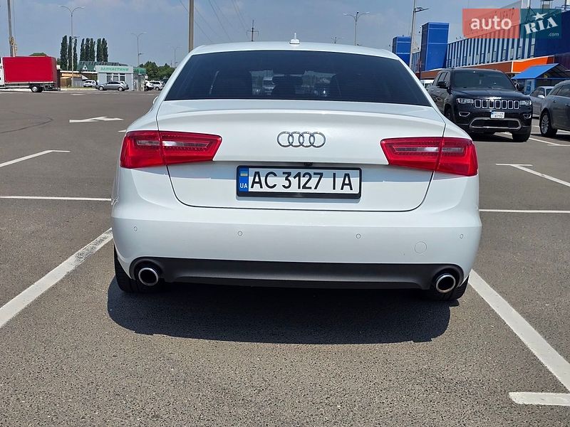 Седан Audi A6 2014 в Луцьку