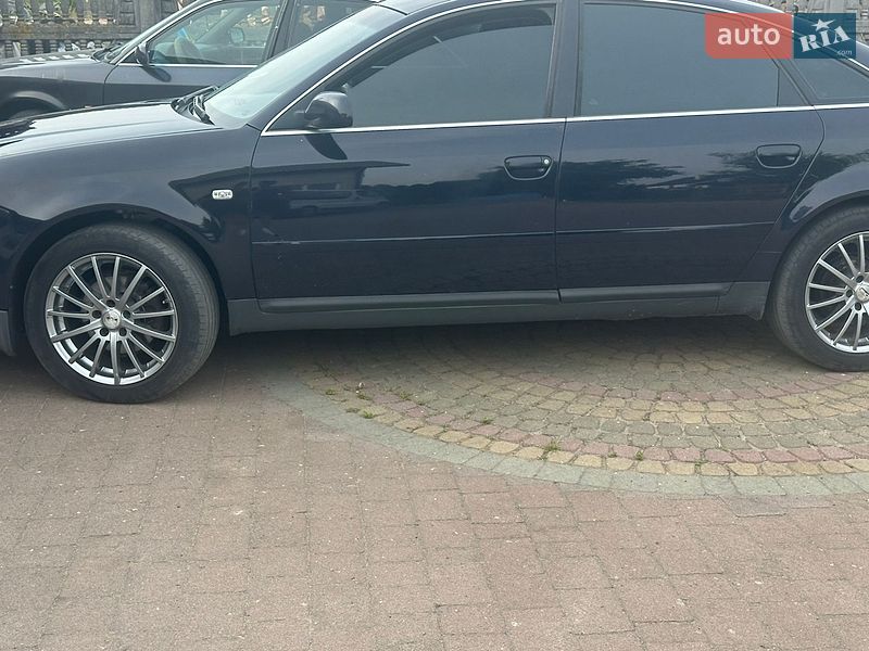 Седан Audi A6 2002 в Рава-Руській