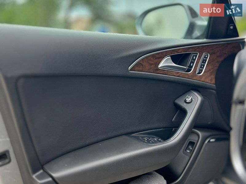 Седан Audi A6 2014 в Новояворовске