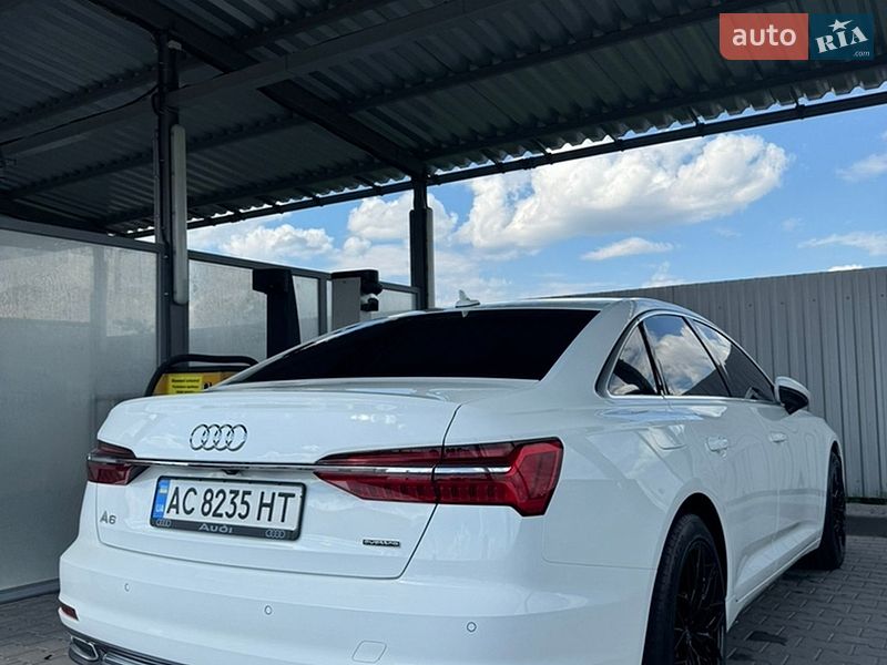Седан Audi A6 2019 в Луцке