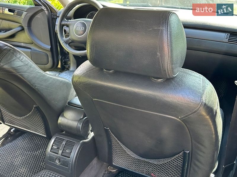 Седан Audi A6 2001 в Чигирине