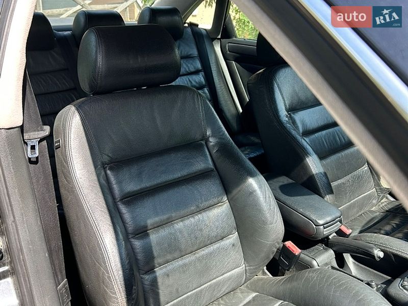 Седан Audi A6 2001 в Чигирине