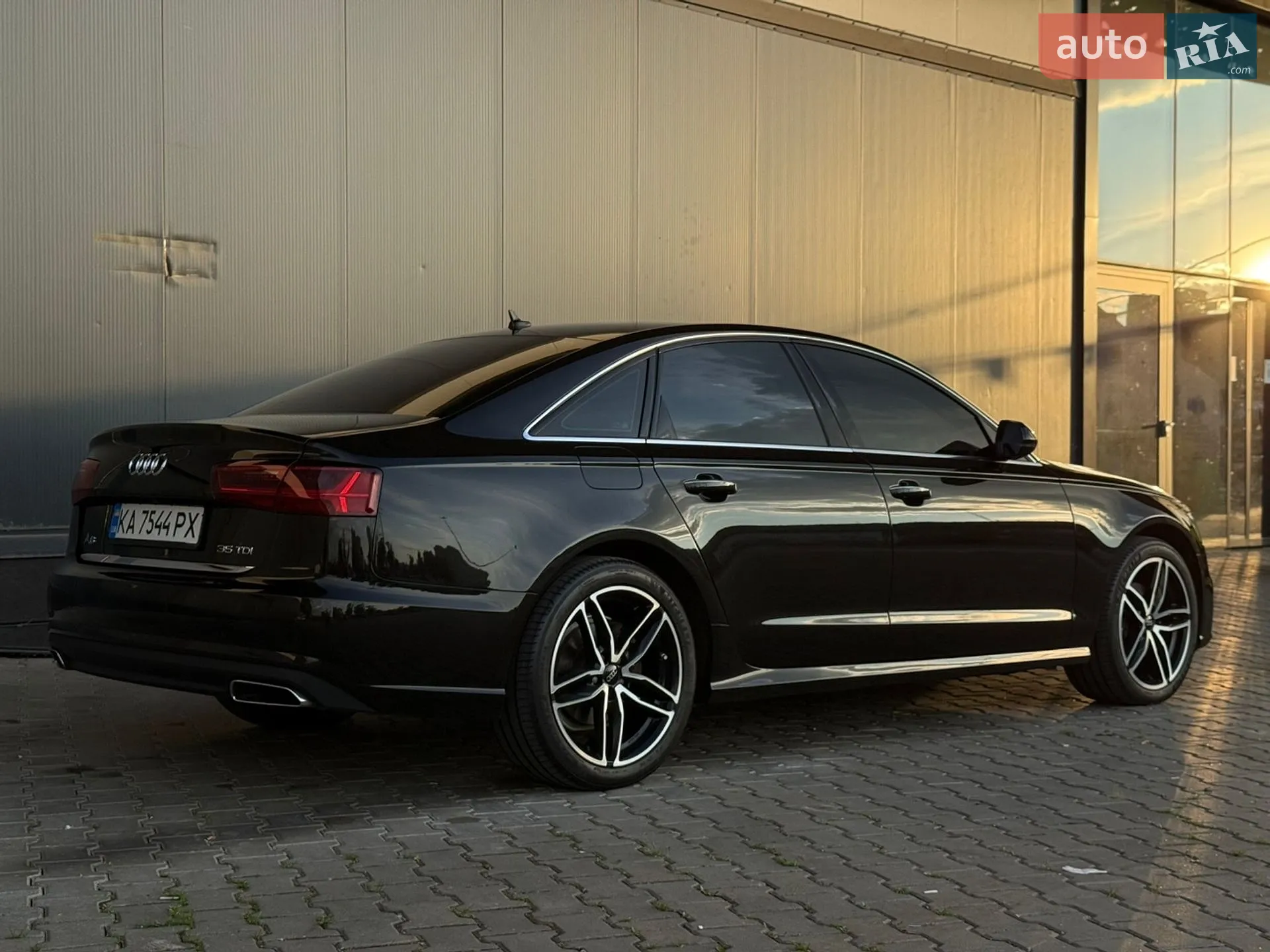 2015 Audi A6 - мініатюра 2