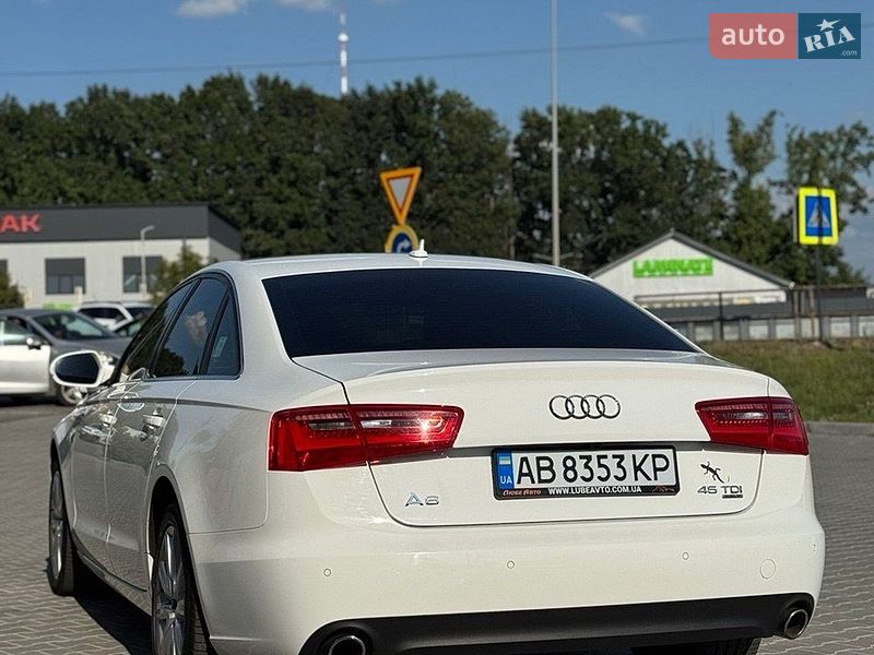 Седан Audi A6 2013 в Благовіщенську