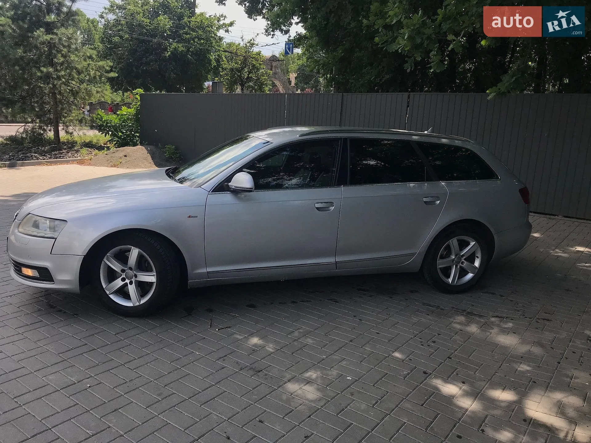 2010 Audi A6 - мініатюра 10