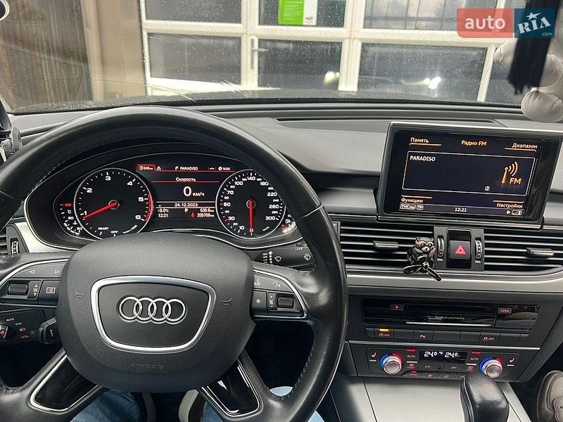 Седан Audi A6 2015 в Черновцах