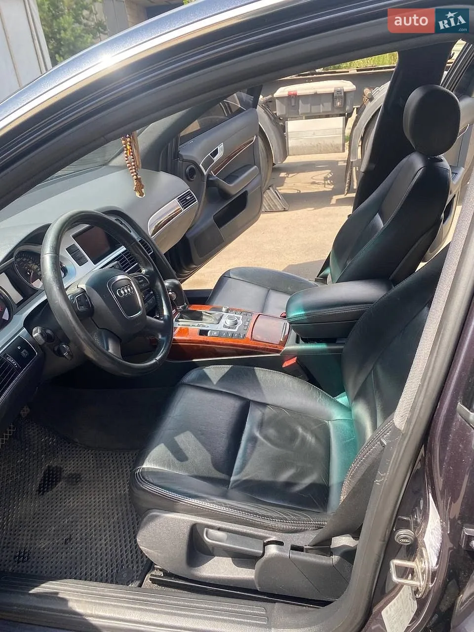 Audi A6 2011 VIN WAUZZZ4F3BN050362 фото оголошення 29 з 41