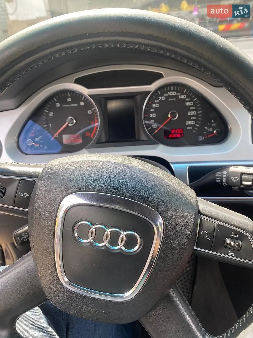 Audi A6 2011 VIN WAUZZZ4F3BN050362 фото оголошення 30 з 41