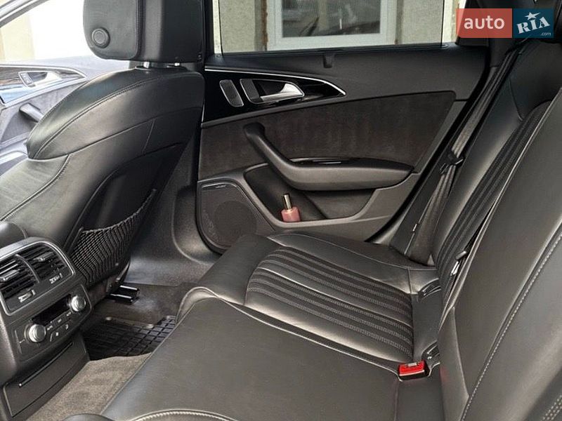 Седан Audi A6 2015 в Городенці