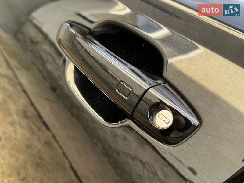 Седан Audi A6 2015 в Городенці