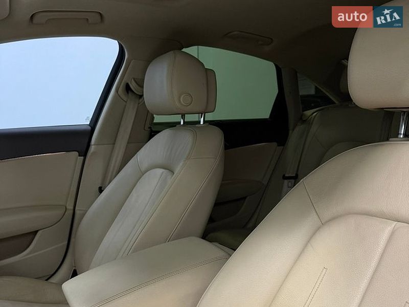 Седан Audi A6 2015 в Одессе