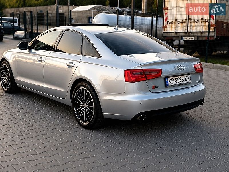 Седан Audi A6 2014 в Могилев-Подольске