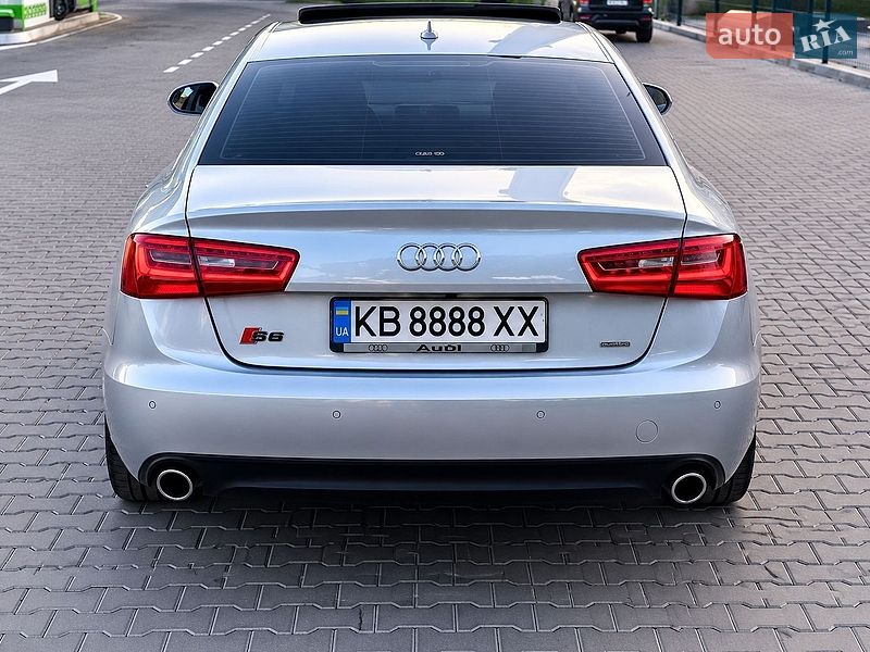 Седан Audi A6 2014 в Могилев-Подольске